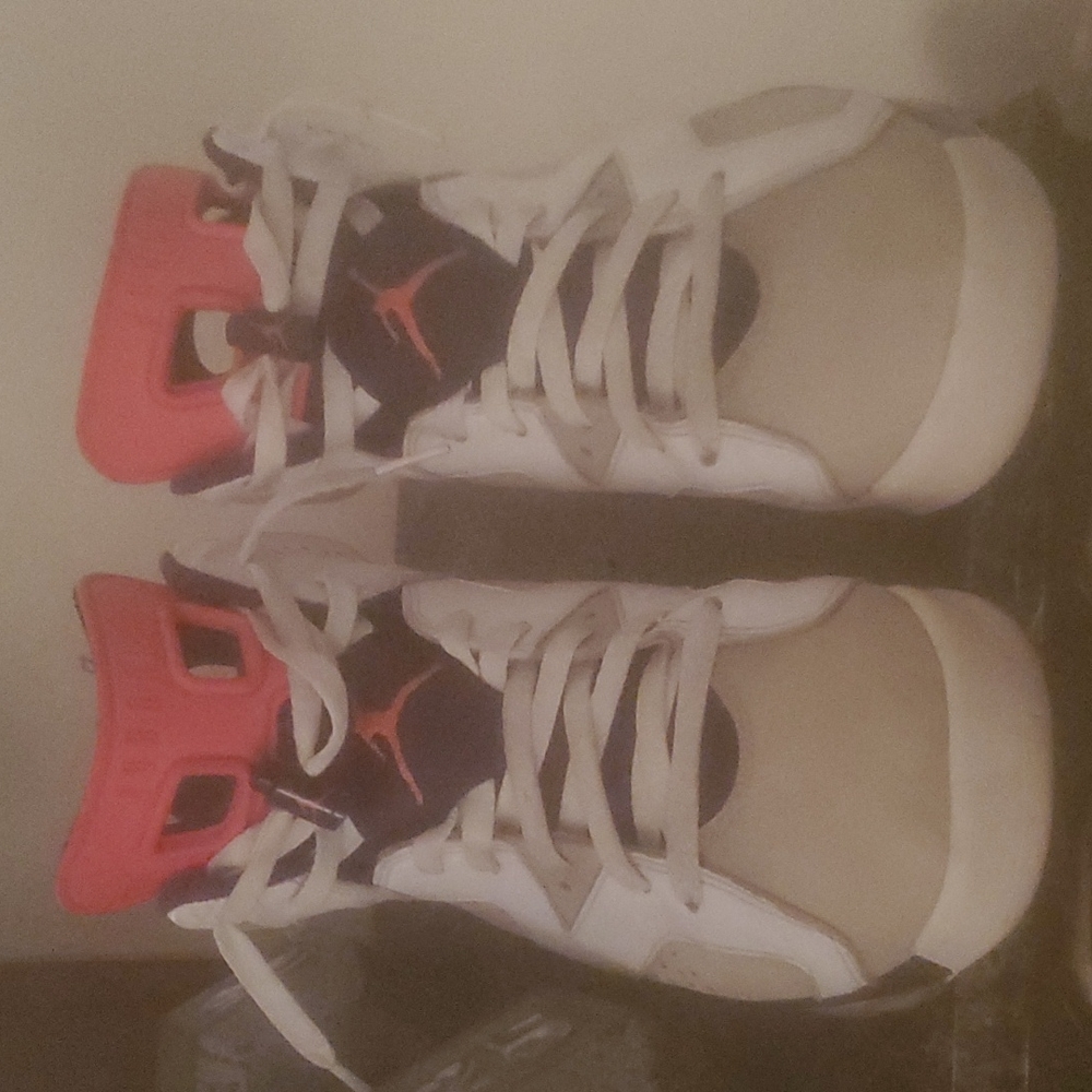 Jordan - Picture 2 of 3